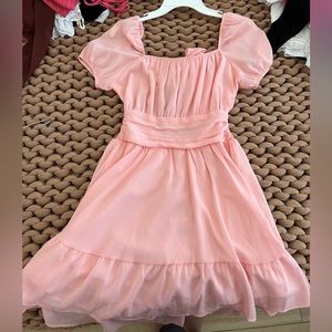Flowy pink dress
